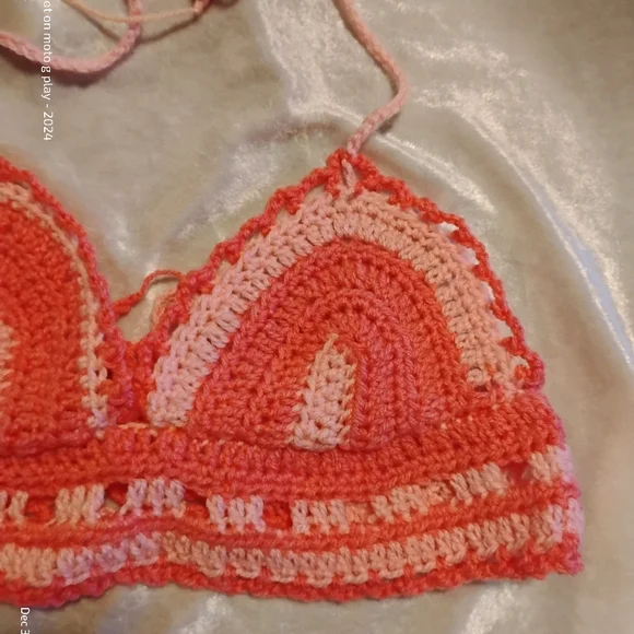 Handmade crochet festival top - Picture 4 of 14